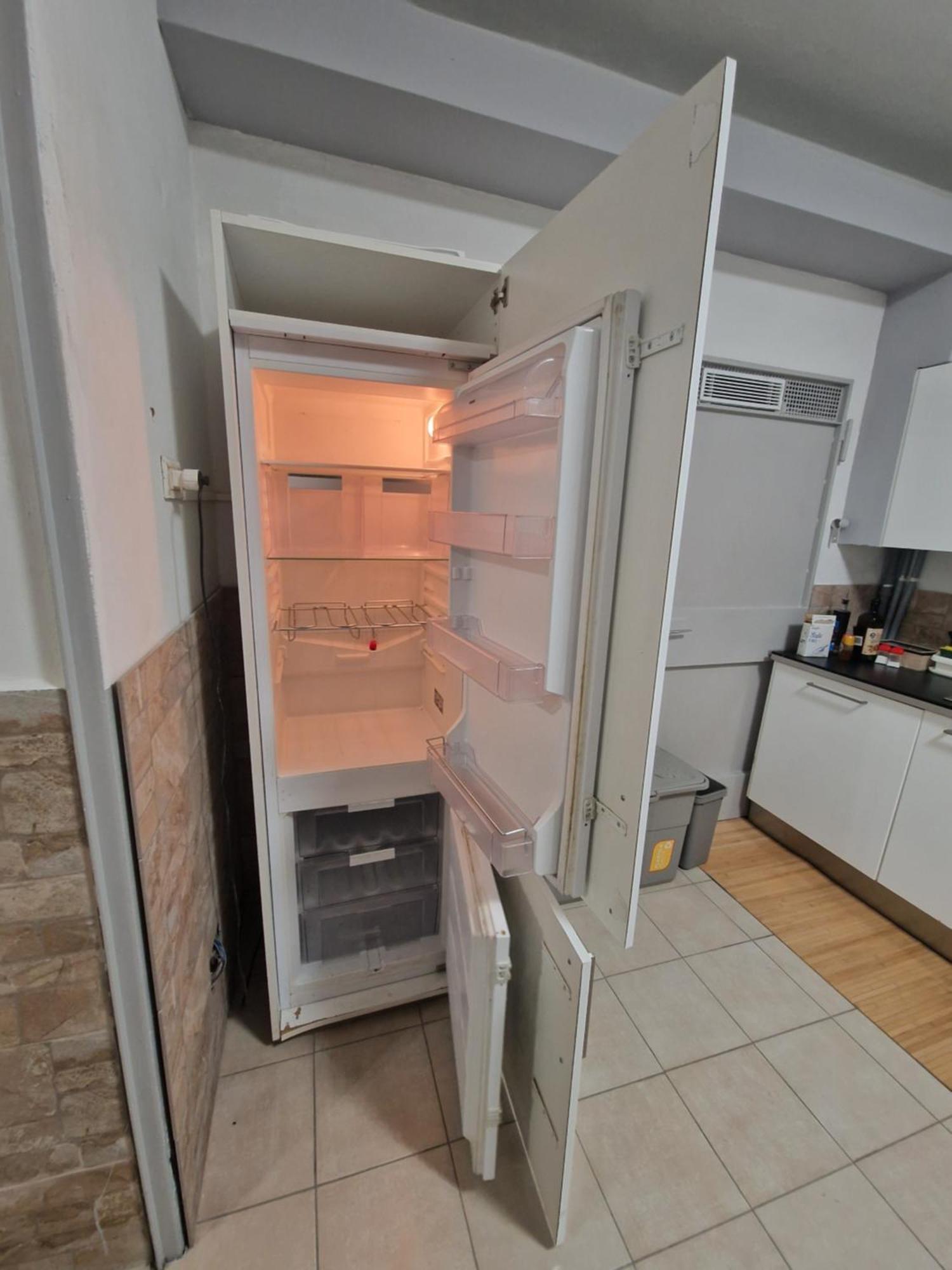 Underground Home Vicino Metropolitana Comasina Cormano Ngoại thất bức ảnh